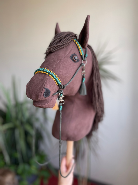 Custom dark brown hobby horse with bridle, perfect stick horse gift for kids. Handmade horse toy and pony on a stick, great for horse lovers. Fun equestrian toy and riding toy for kids, galloping horse design.